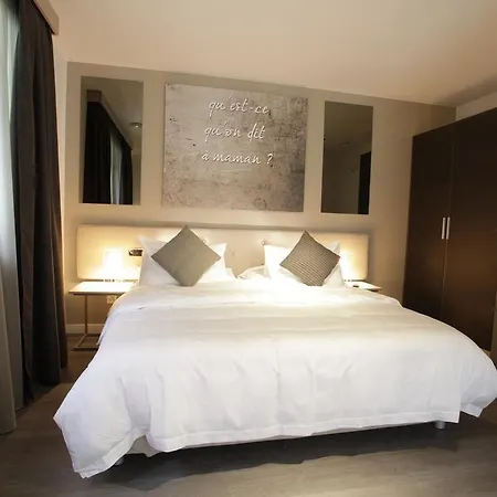 Hotel Chez Maman & Restaurant 3*
